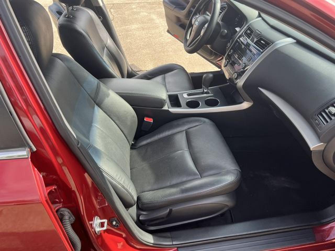 2015 Nissan Altima VIN 1N4AL3AP9FN321898 photo 10