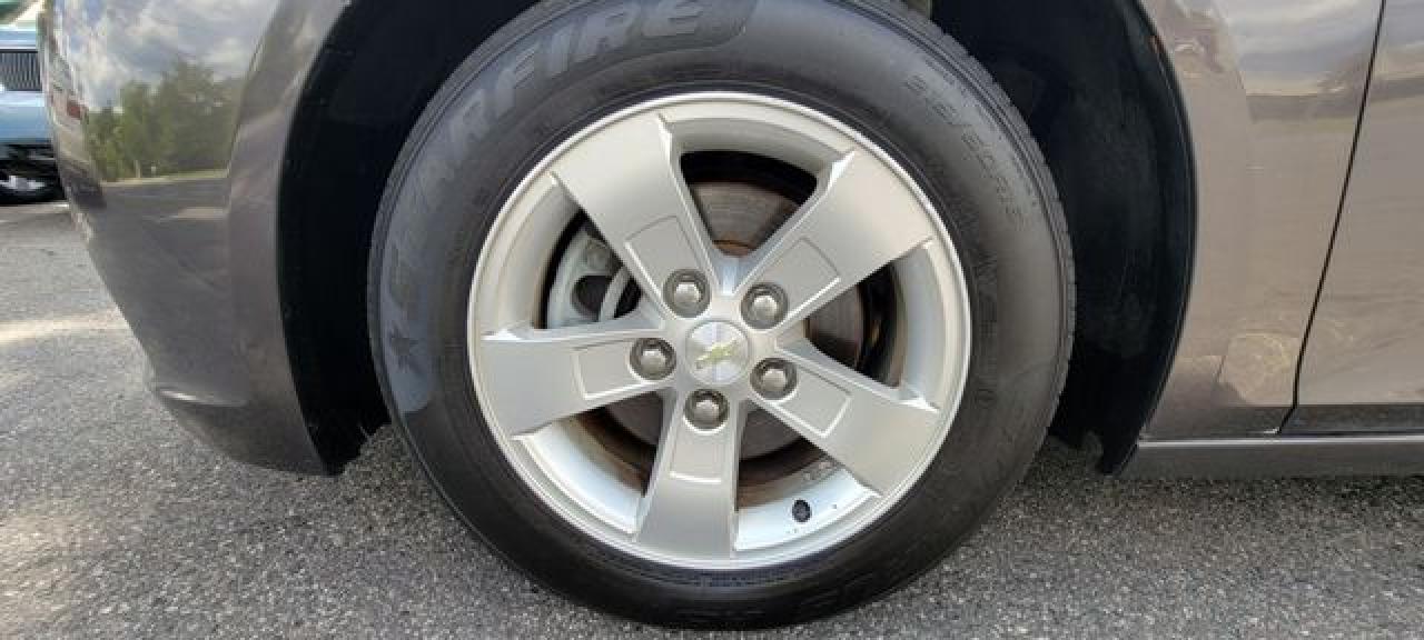 2013 Chevrolet Malibu VIN 1G11A5SA7DF315071 photo 10