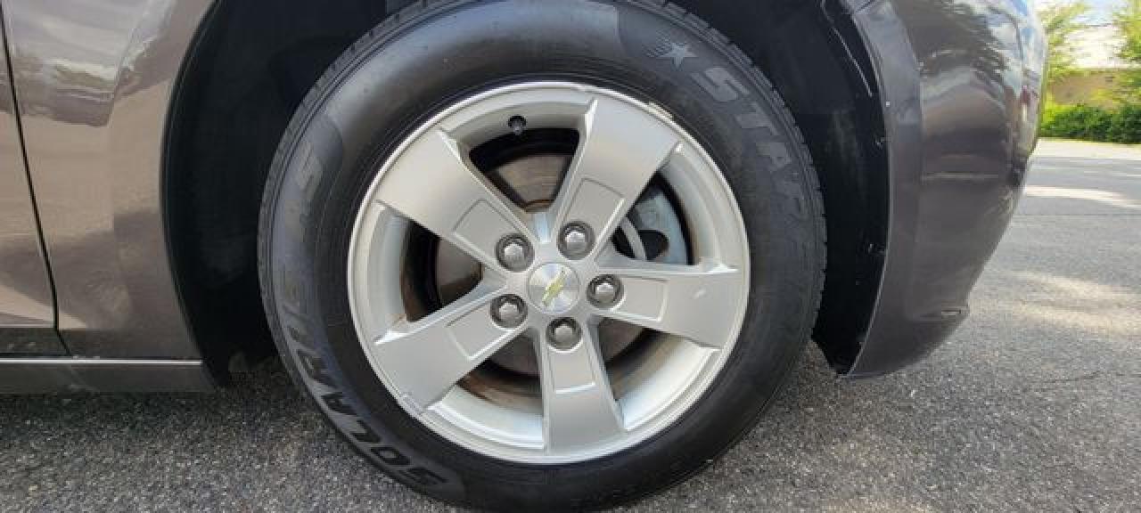 2013 Chevrolet Malibu VIN 1G11A5SA7DF315071 photo 9