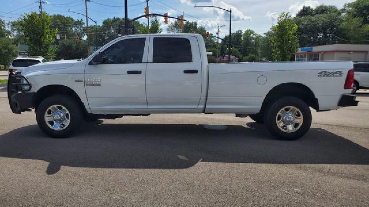 2017 Ram 2500 st VIN 3C6UR5HJ7HG502228 photo 8