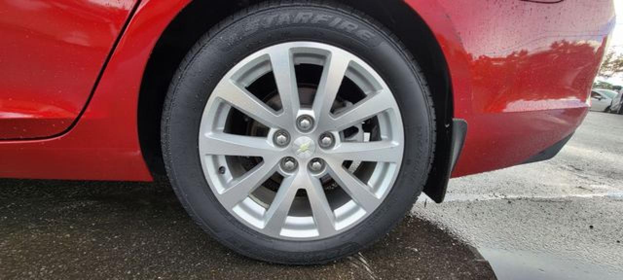 2013 Chevrolet Malibu VIN 1G11H5SA4DF205123 photo 11