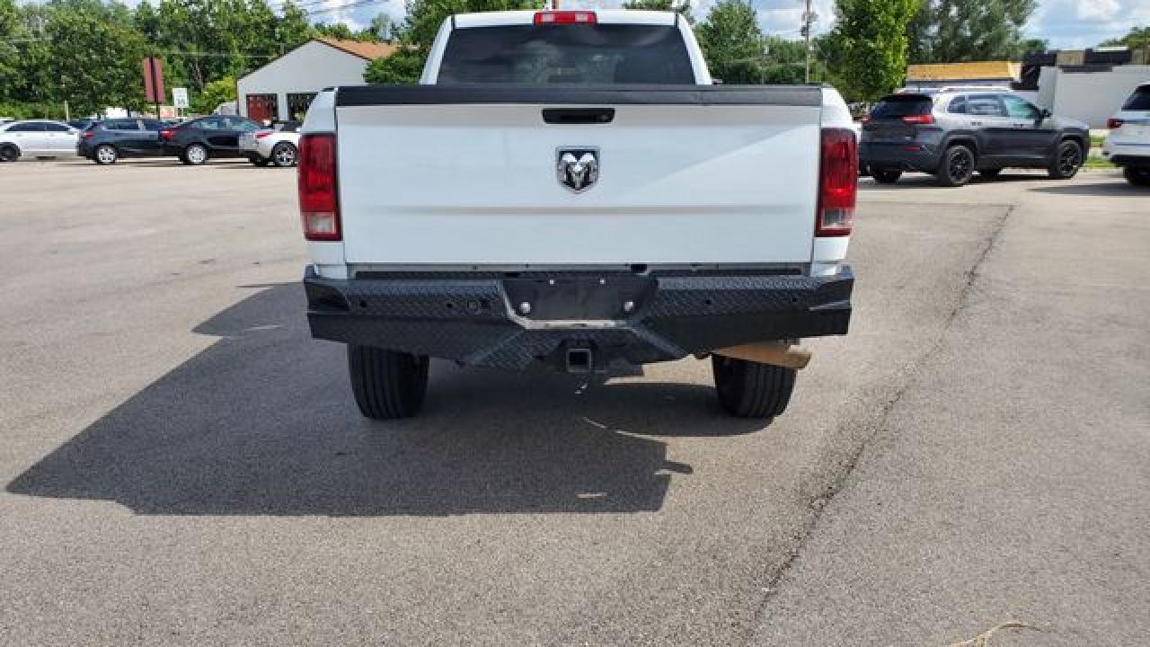 2017 Ram 2500 st VIN 3C6UR5HJ7HG502228 photo 5