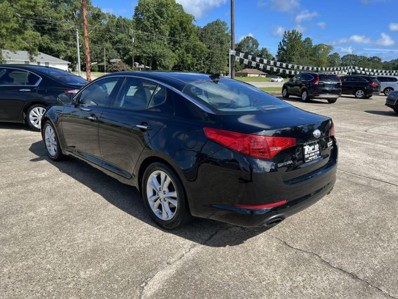 2013 Kia Optima VIN 5XXGN4A70DG236087 photo 2