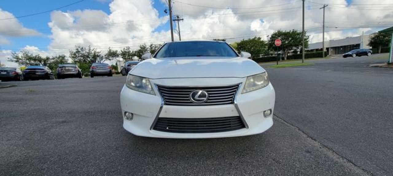 2013 Lexus ES350 VIN JTHBK1GG5D2074678 photo 3
