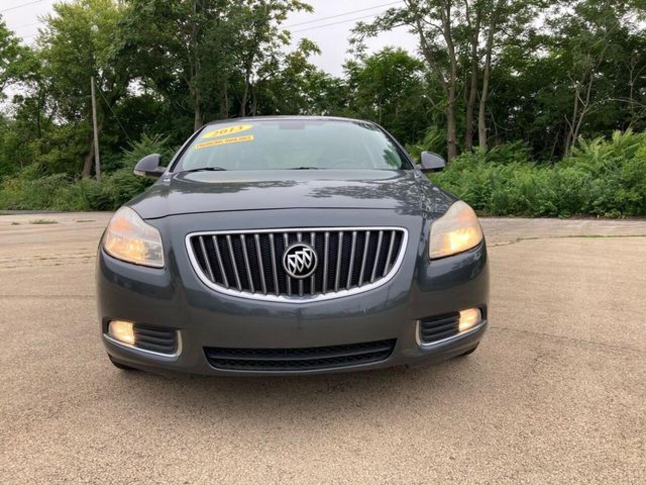 2013 Buick Regal VIN 2G4GS5EV0D9122133 photo 2