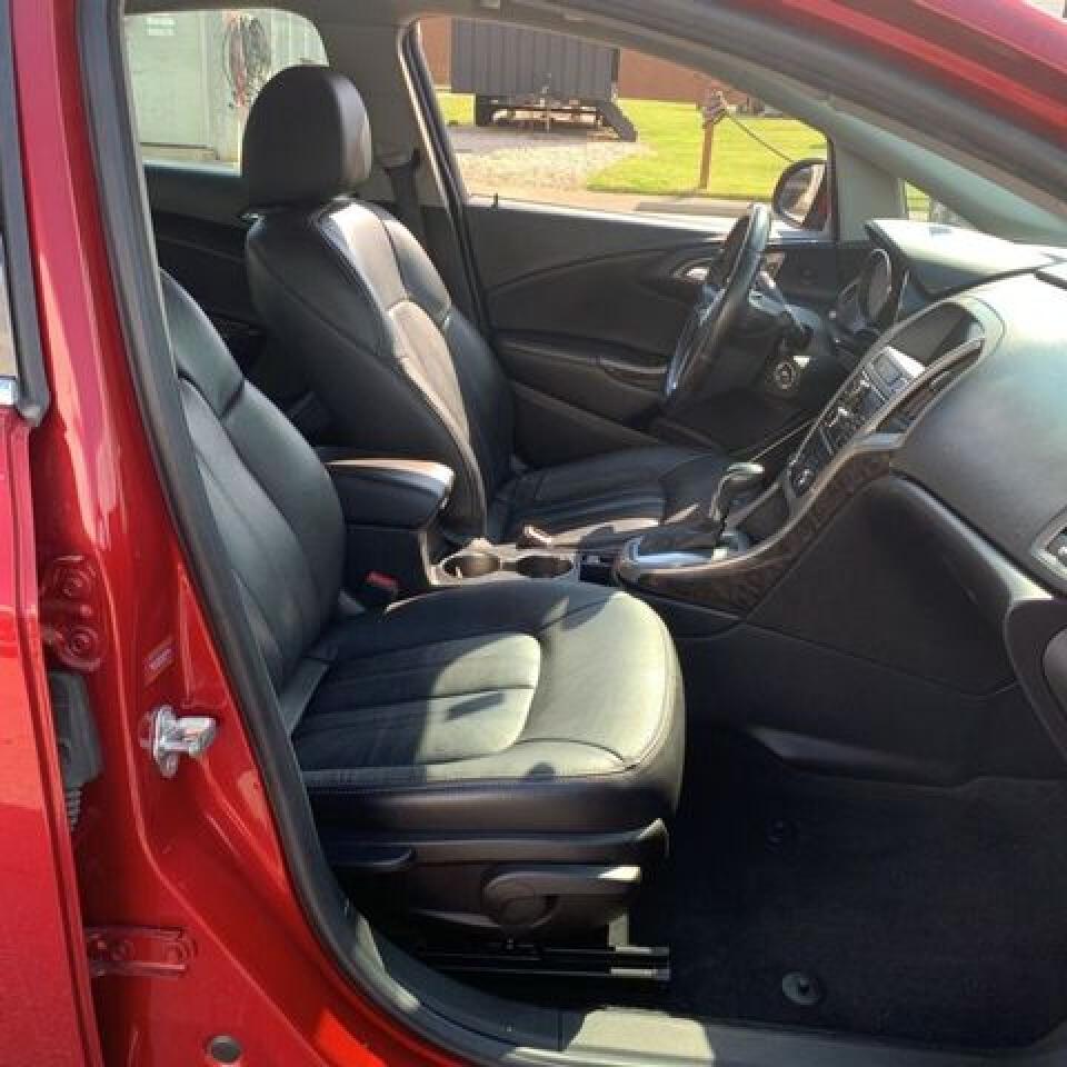 2017 Buick Verano VIN 1G4PS5SK9H4110324 photo 7