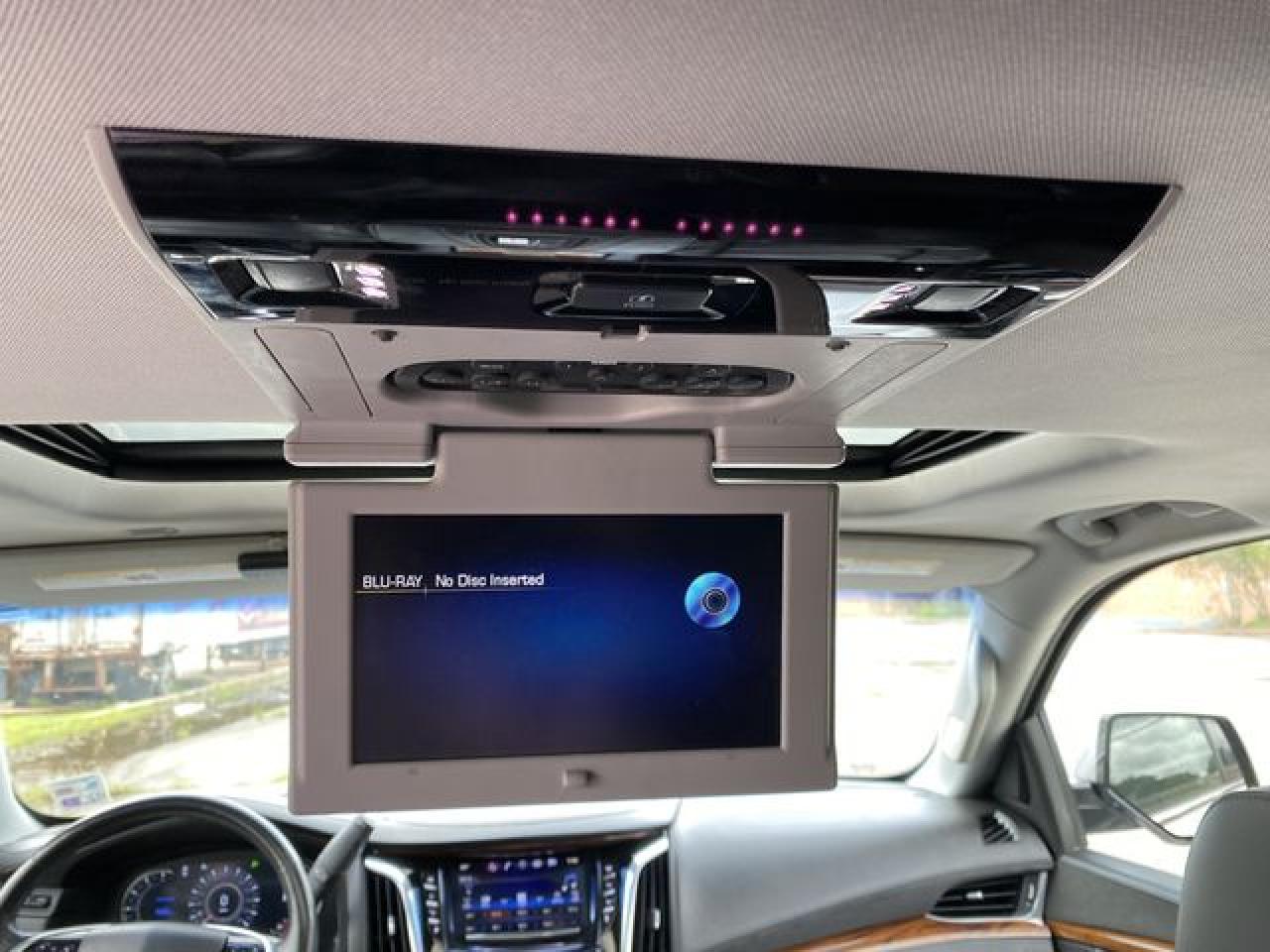 2016 Cadillac Escalade VIN 1GYS3CKJ9GR439446 photo 11