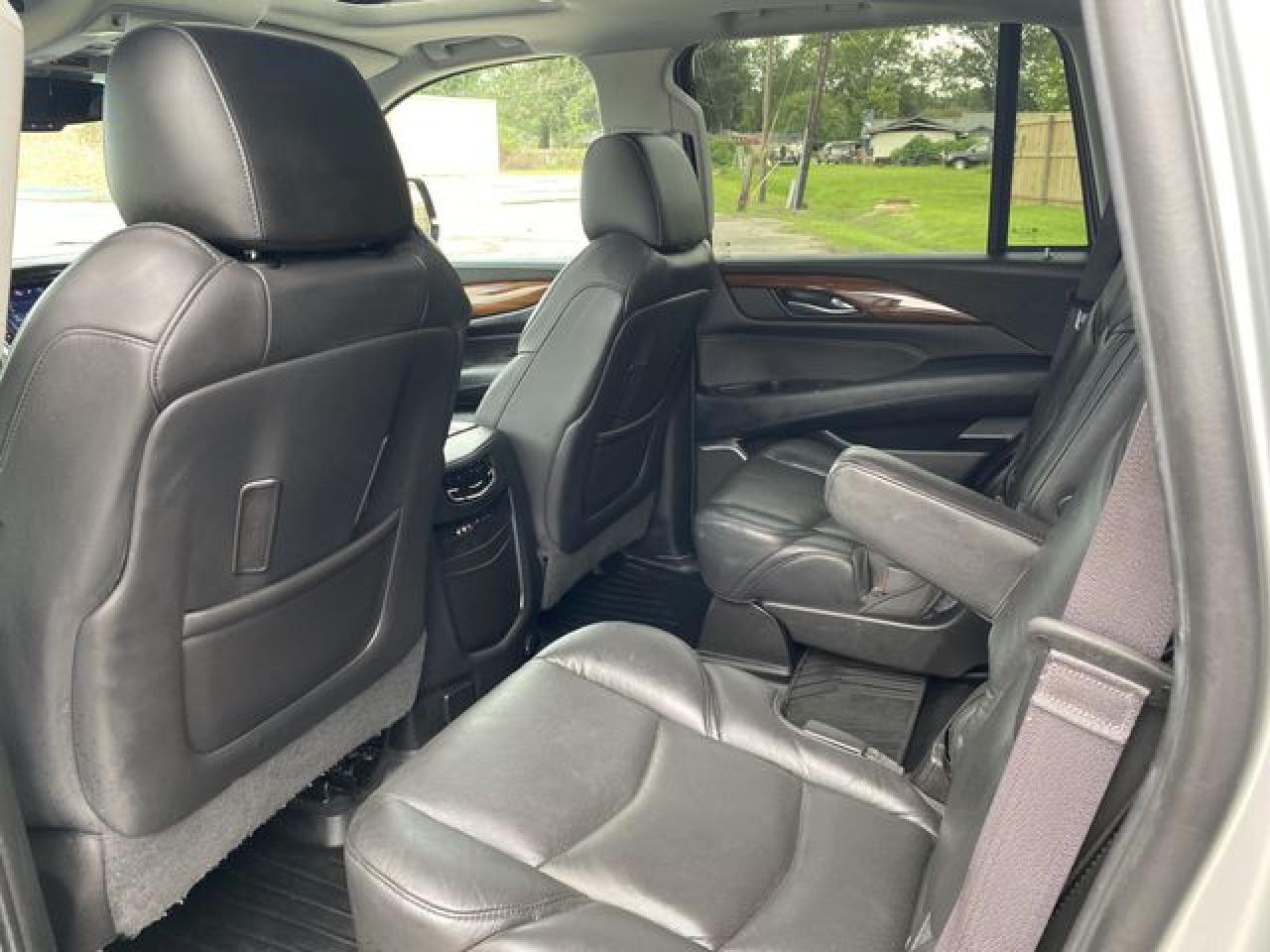 2016 Cadillac Escalade VIN 1GYS3CKJ9GR439446 photo 7
