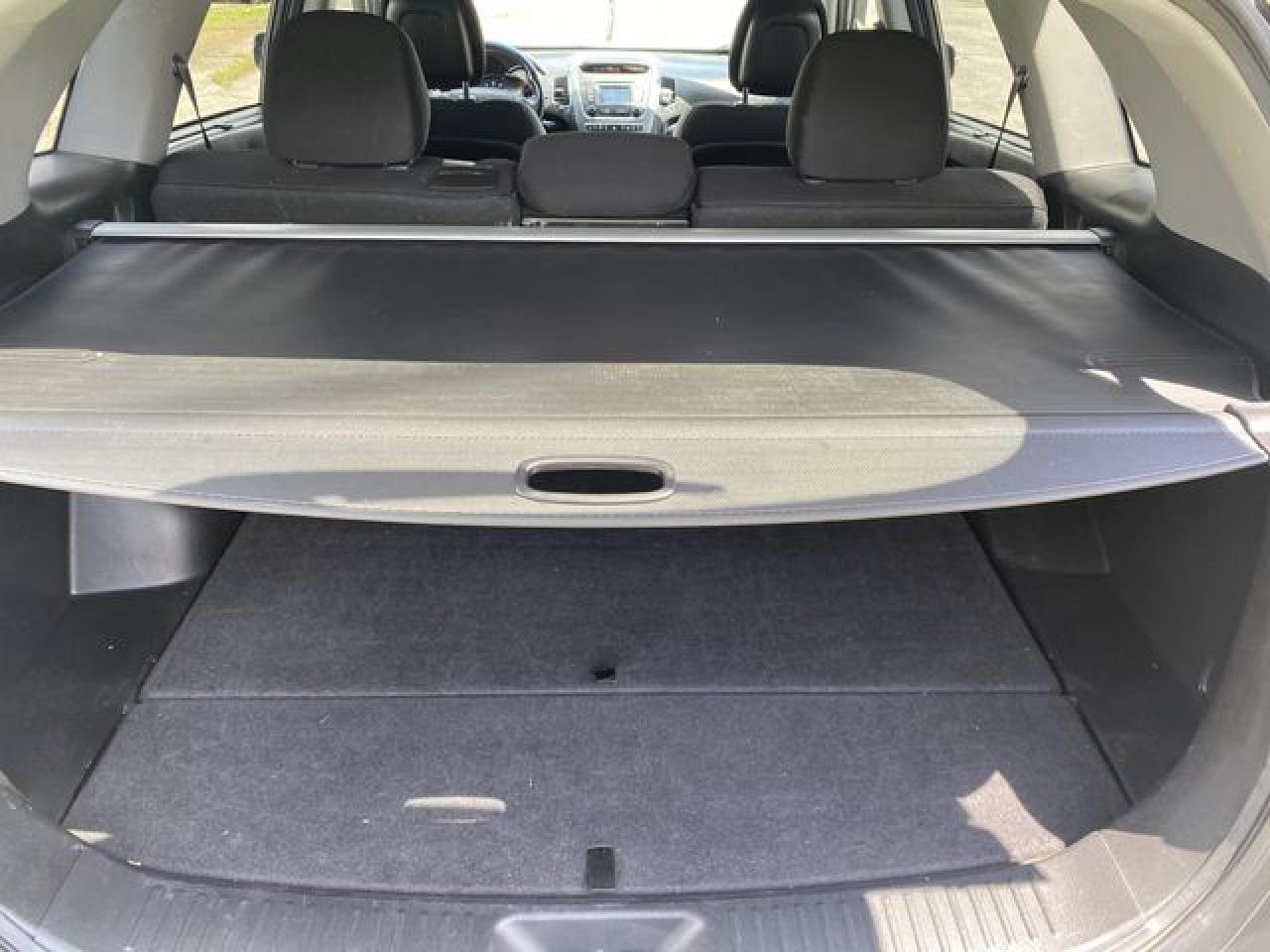 2014 Kia Sorento VIN 5XYKTCA66EG535520 photo 10