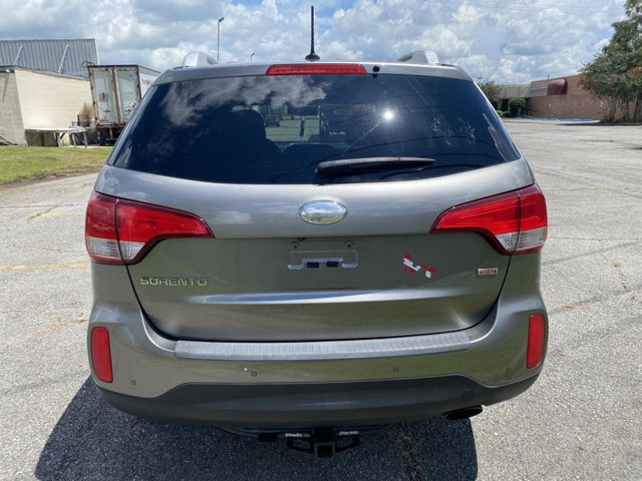 2014 Kia Sorento VIN 5XYKTCA66EG535520 photo 5