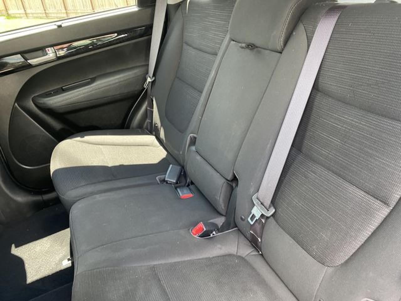2014 Kia Sorento VIN 5XYKTCA66EG535520 photo 9