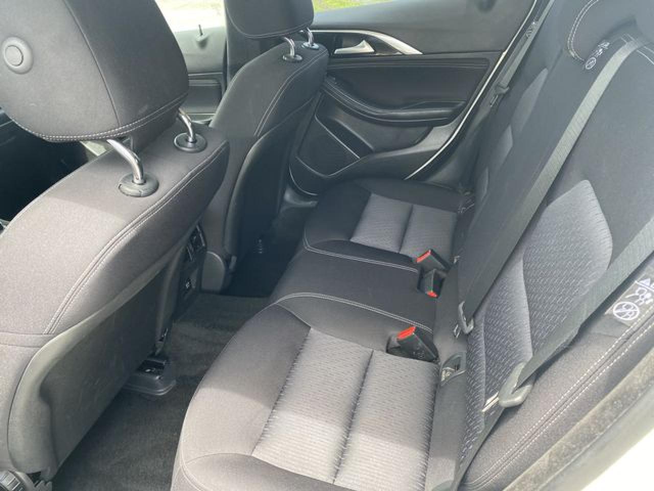 2017 Infiniti Qx30 VIN SJKCH5CP2HA038778 photo 10