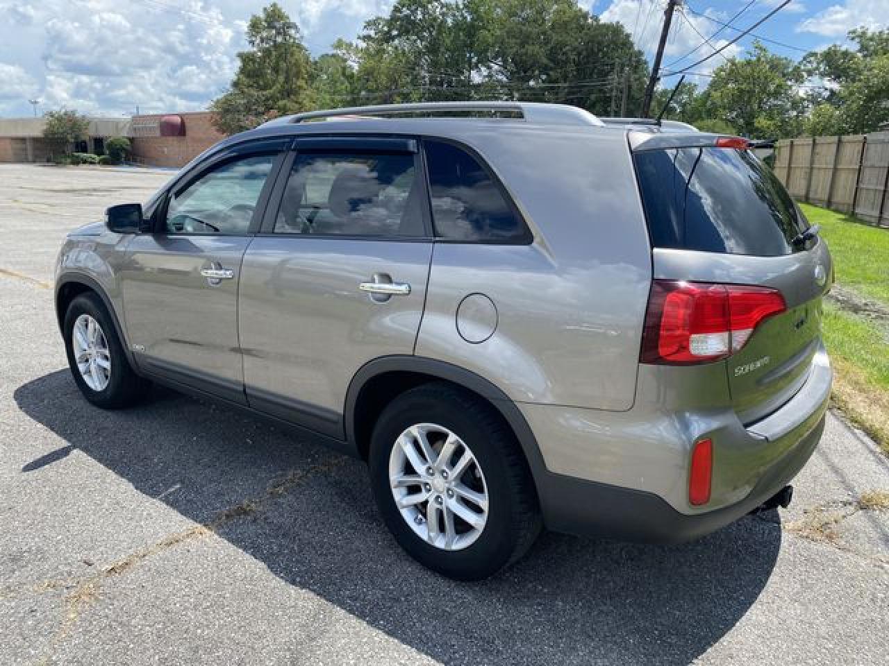 2014 Kia Sorento VIN 5XYKTCA66EG535520 photo 7