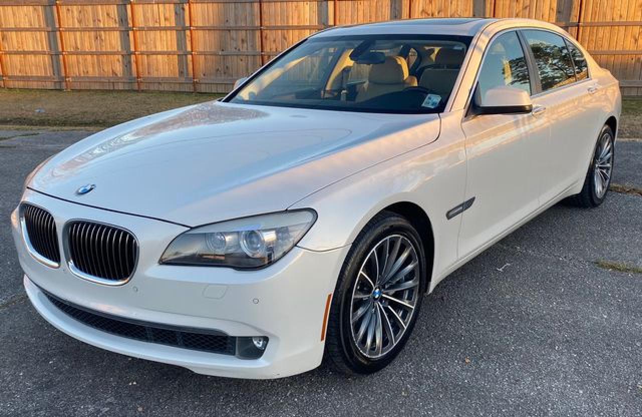 2012 BMW 7 series VIN WBAKB4C54CC575428 photo 2