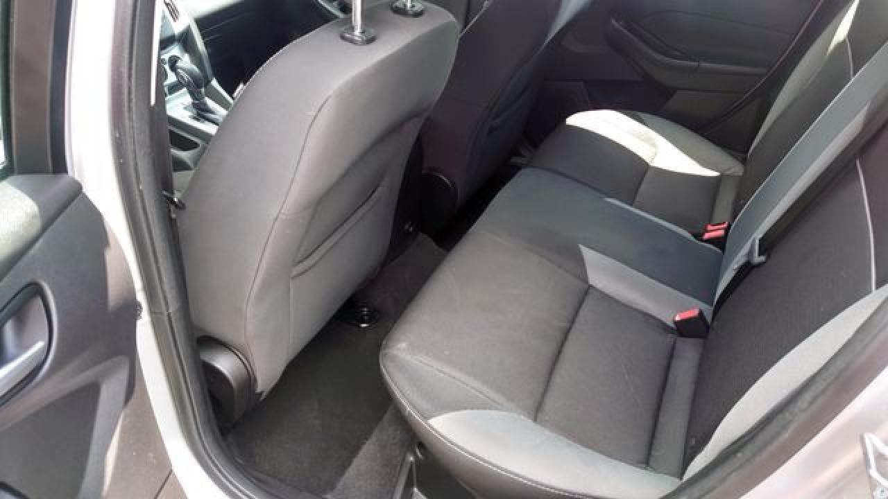 2014 Ford Focus VIN 1FADP3K29EL368878 photo 11