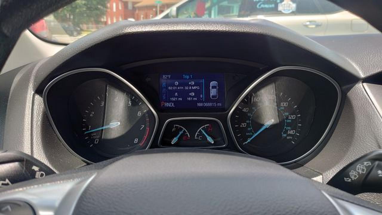 2014 Ford Focus VIN 1FADP3K29EL368878 photo 9