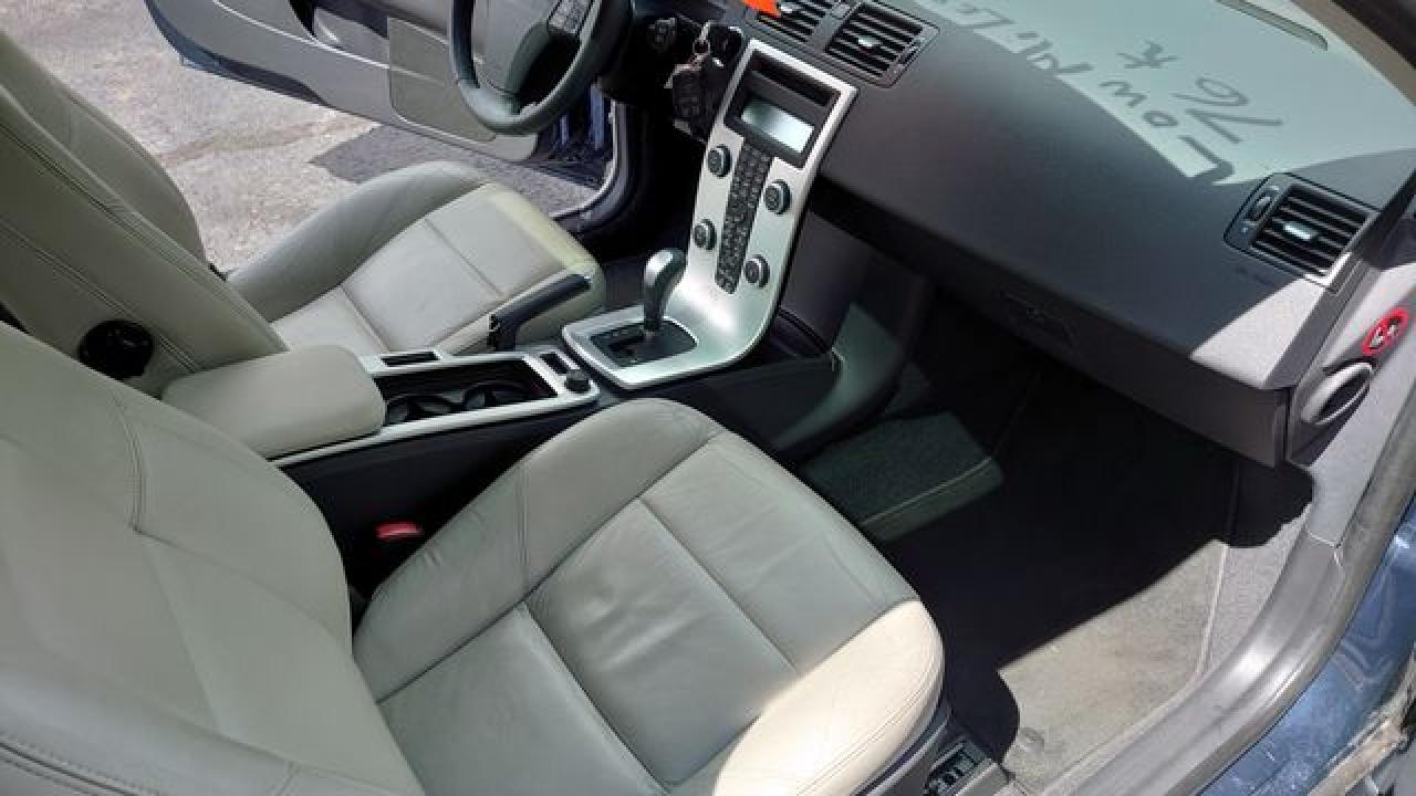 2012 Volvo C30 VIN YV1672MK6C2278014 photo 12