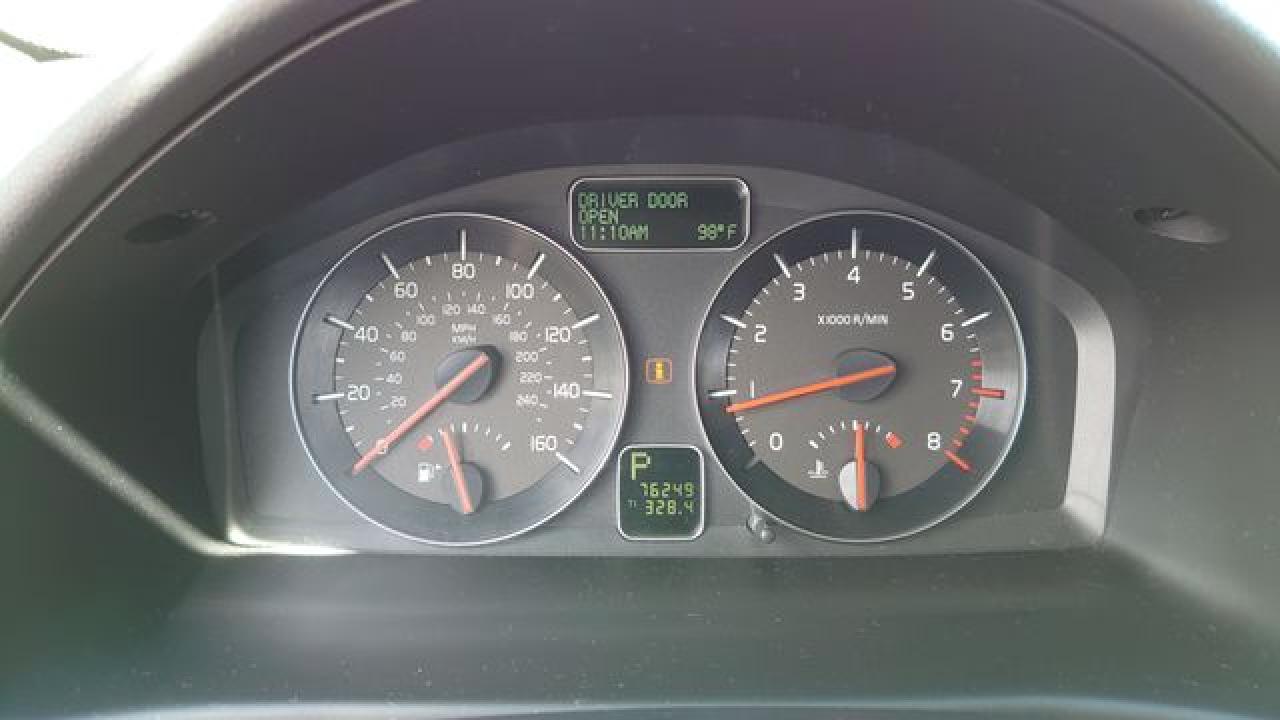 2012 Volvo C30 VIN YV1672MK6C2278014 photo 7