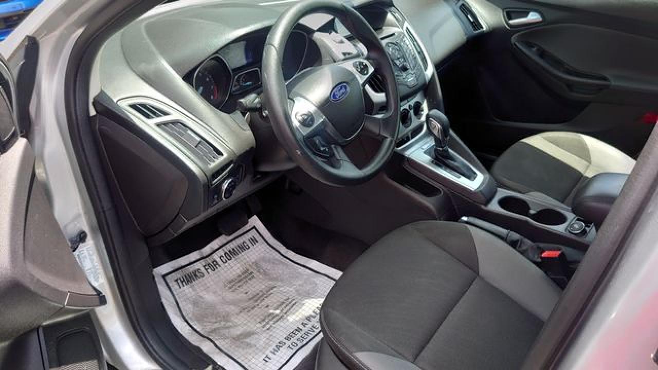 2014 Ford Focus VIN 1FADP3K29EL368878 photo 10