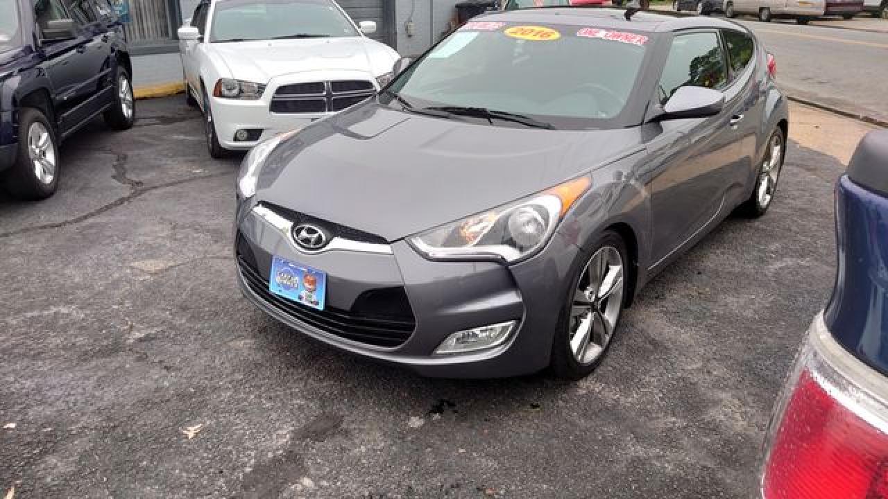 2016 Hyundai Veloster VIN KMHTC6AD8GU304376 photo 5