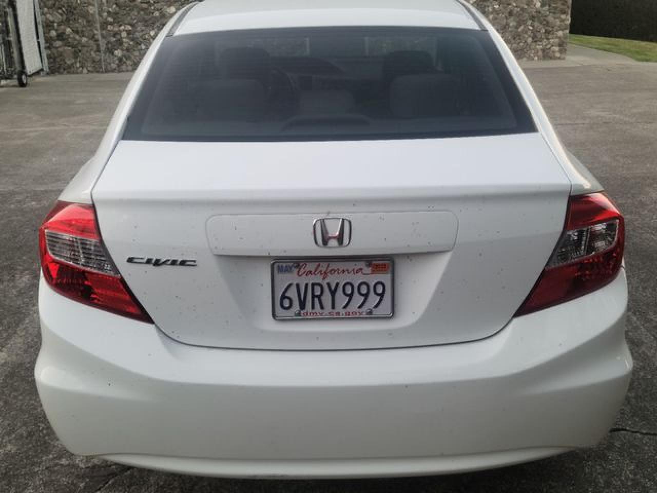 2012 Honda Civic VIN 19XFB2F58CE351303 photo 10