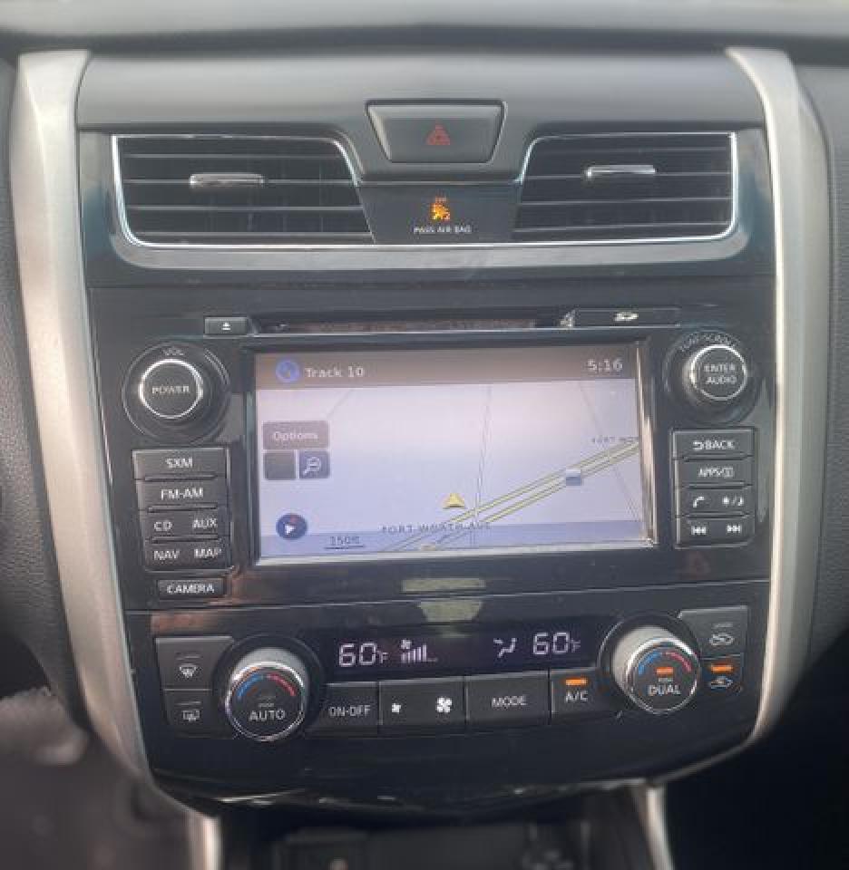 2015 Nissan Altima VIN 1N4AL3AP0FN922004 photo 11