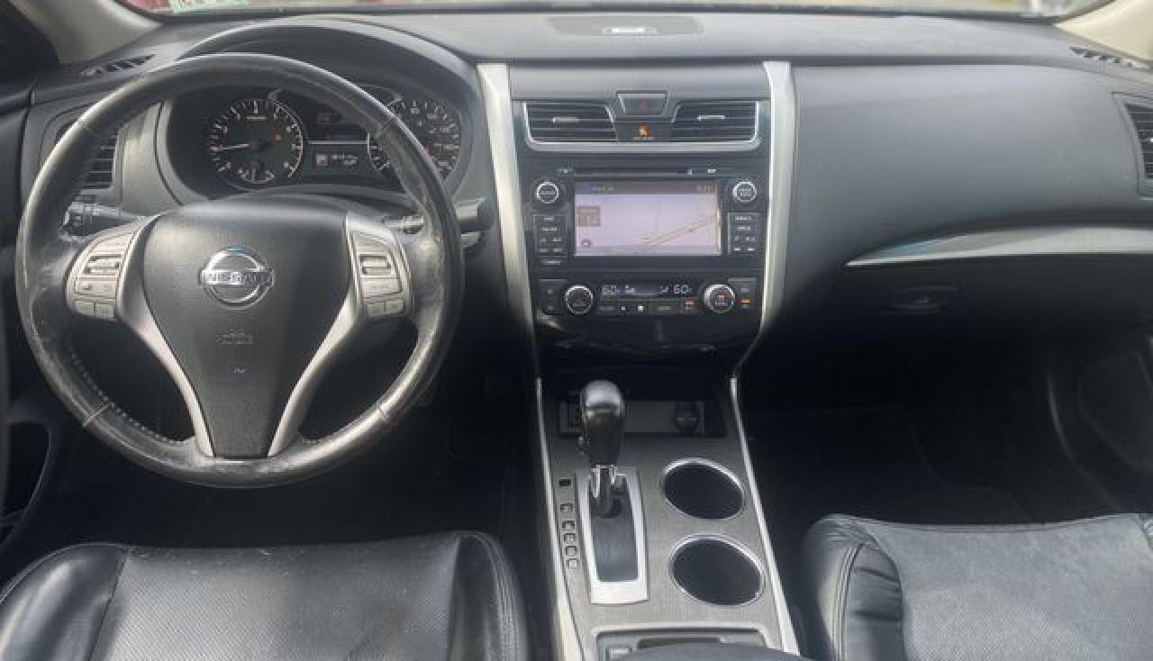 2015 Nissan Altima VIN 1N4AL3AP0FN922004 photo 8