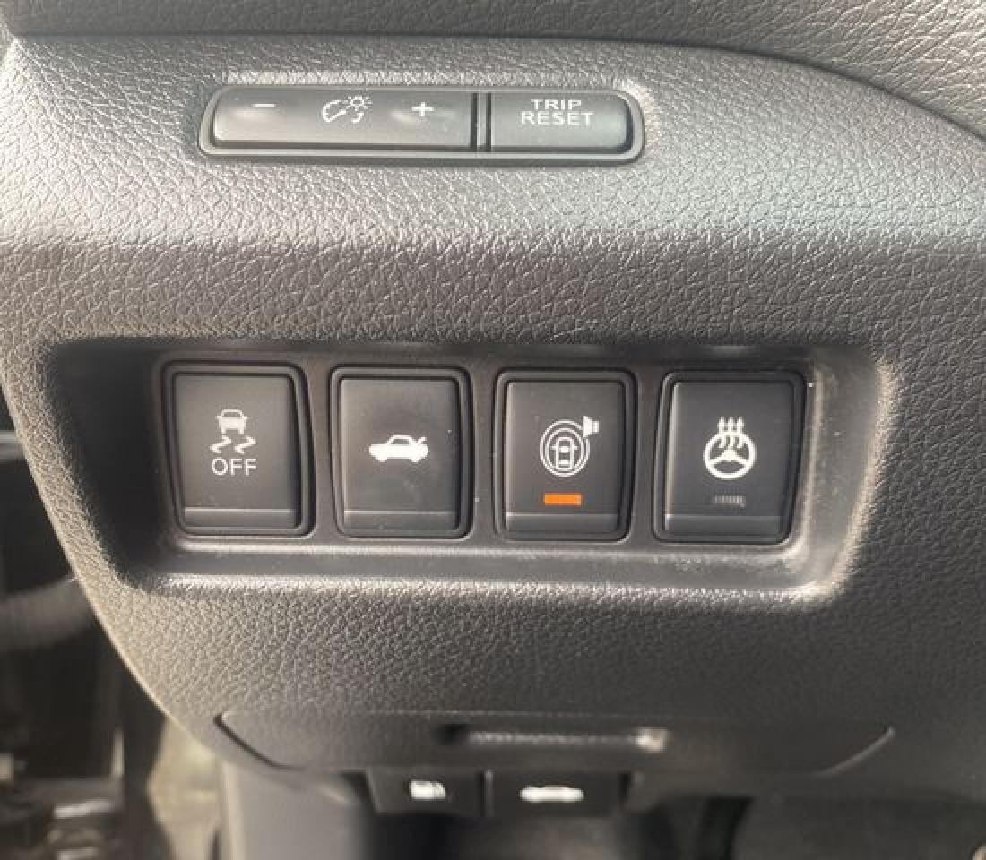 2015 Nissan Altima VIN 1N4AL3AP0FN922004 photo 12