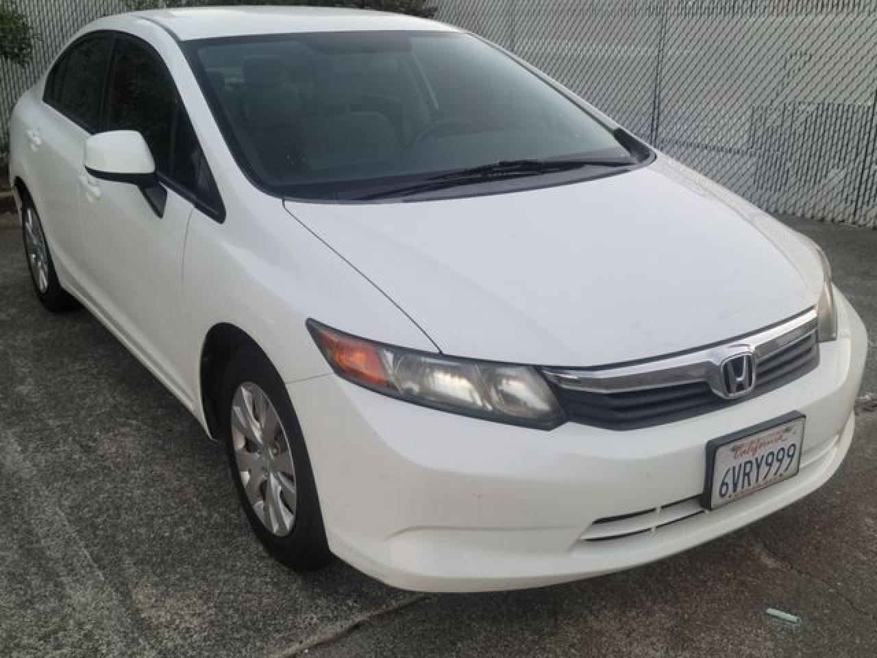 2012 Honda Civic VIN 19XFB2F58CE351303 photo 4