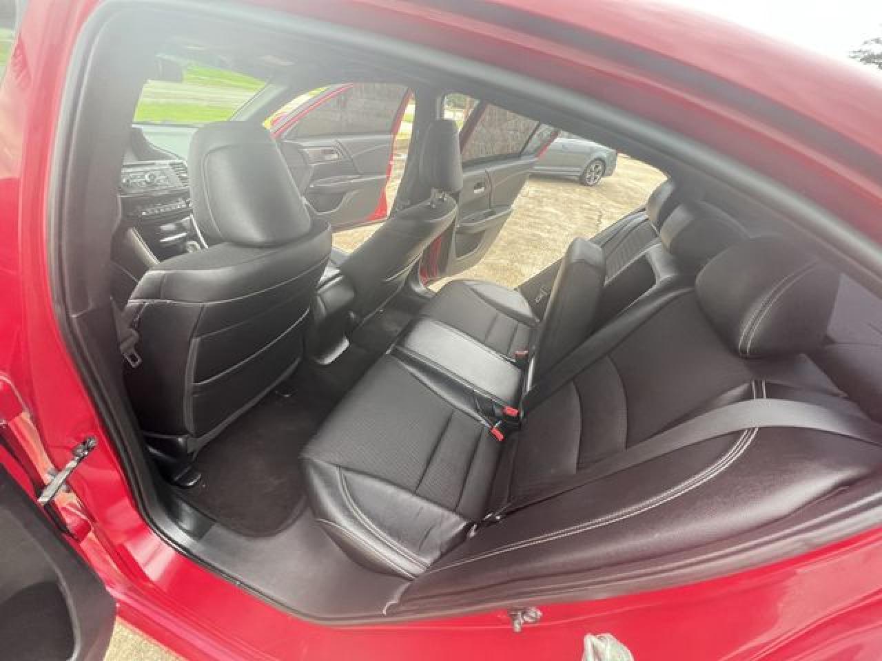 2017 Honda Accord VIN 1HGCR2F51HA273909 photo 7