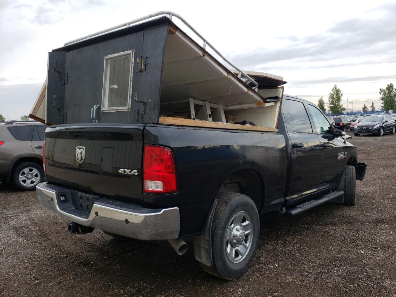 2018 RAM 2500 st VIN 3C6UR5CL4JG395332 photo 4