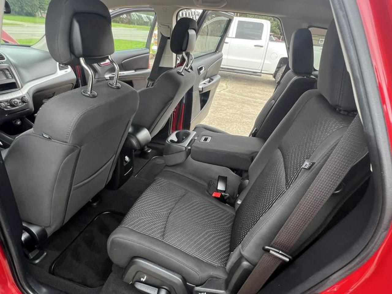 2018 Dodge Journey VIN 3C4PDCABXJT527407 photo 7