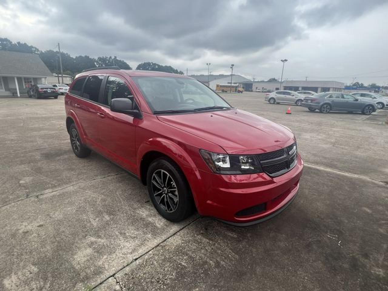 2018 Dodge Journey VIN 3C4PDCABXJT527407 photo 4