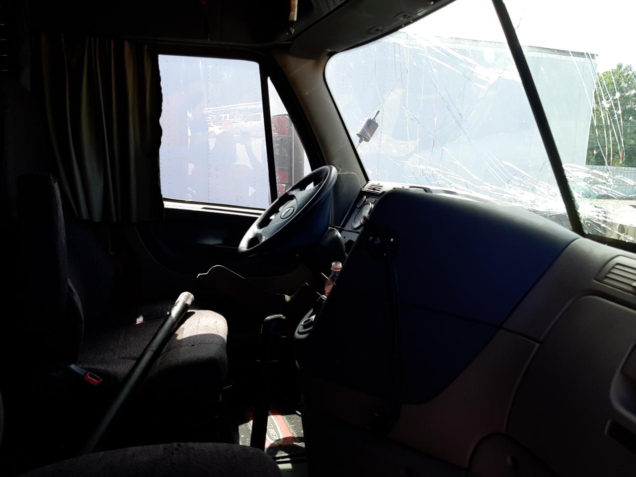 2015 FREIGHTLINER CASCADIA 125 VIN 1FUJGLDV1FLGC1446 photo 5