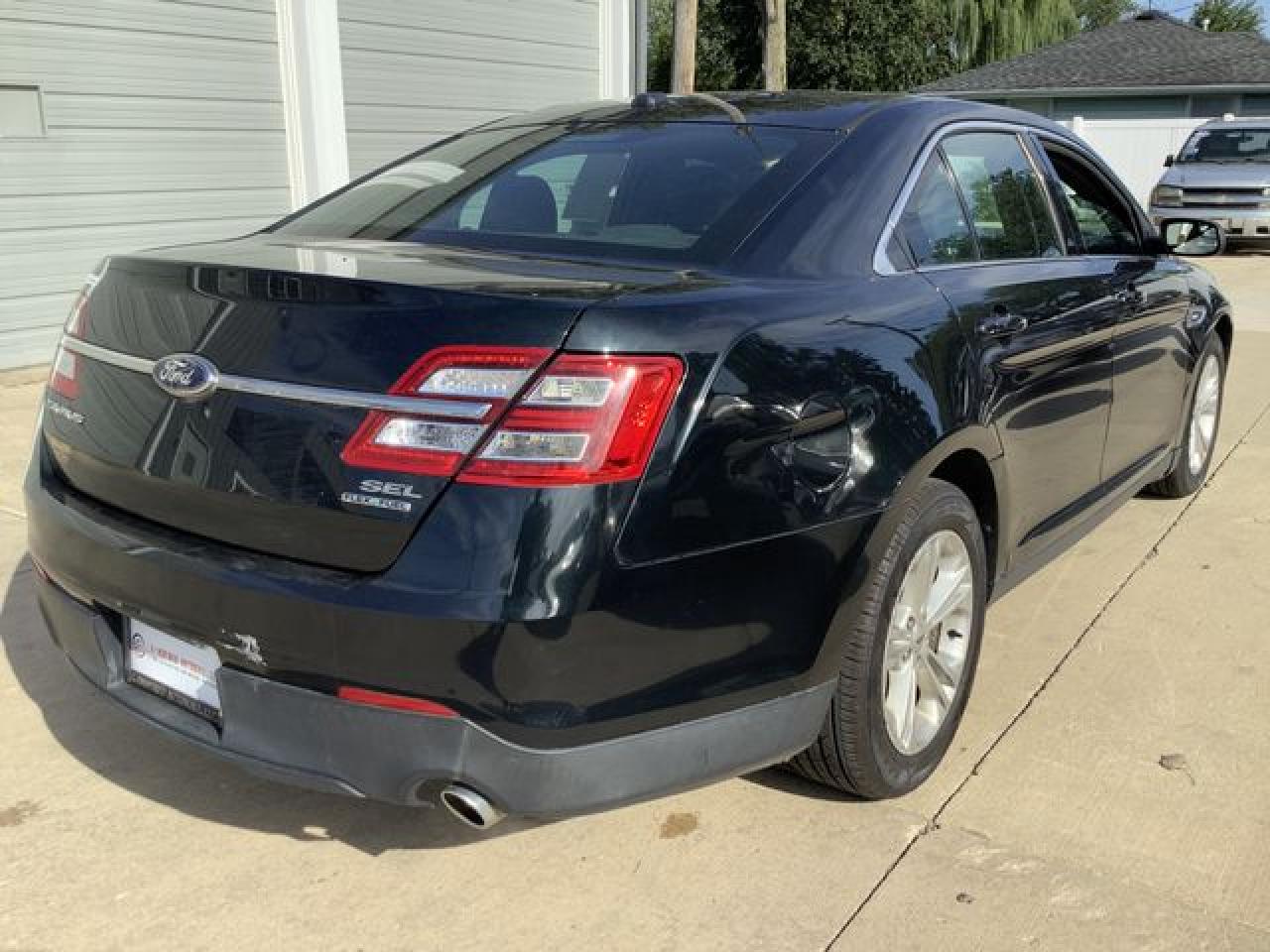 2014 Ford Taurus VIN 1FAHP2E86EG133729 photo 8