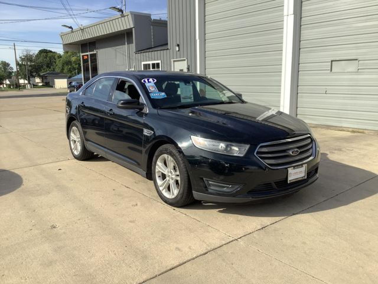 2014 Ford Taurus VIN 1FAHP2E86EG133729 photo 1