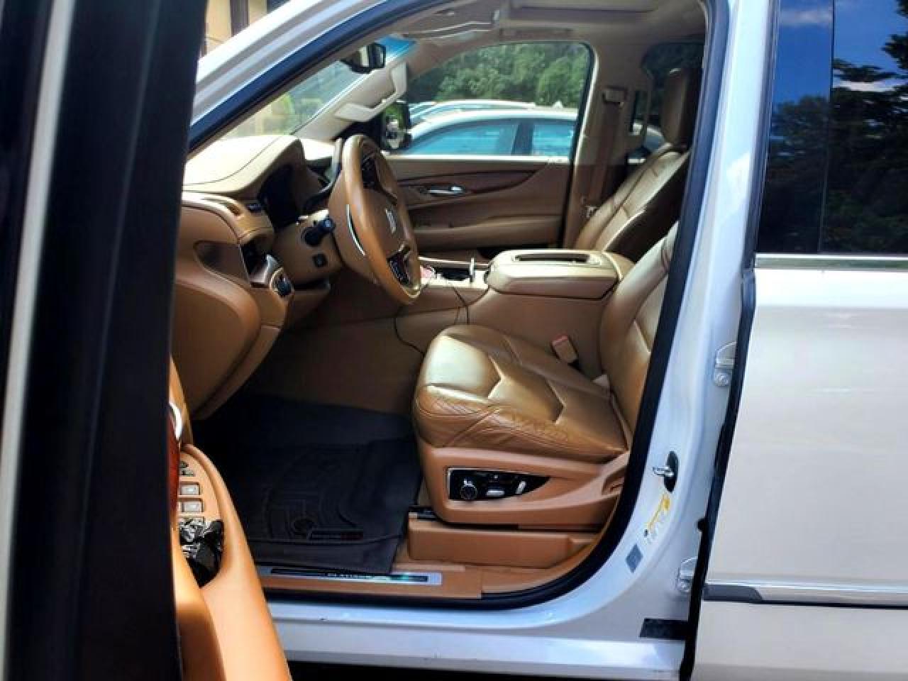 2016 Cadillac Escalade VIN 1GYS3KKJ1GR375199 photo 12