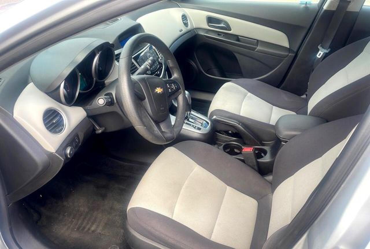 2013 Chevrolet Cruze VIN 1G1PA5SG8D7293669 photo 9