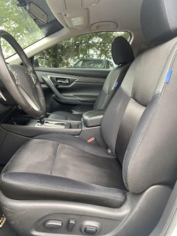 2017 Nissan Altima VIN 1N4AL3AP2HC181997 photo 11