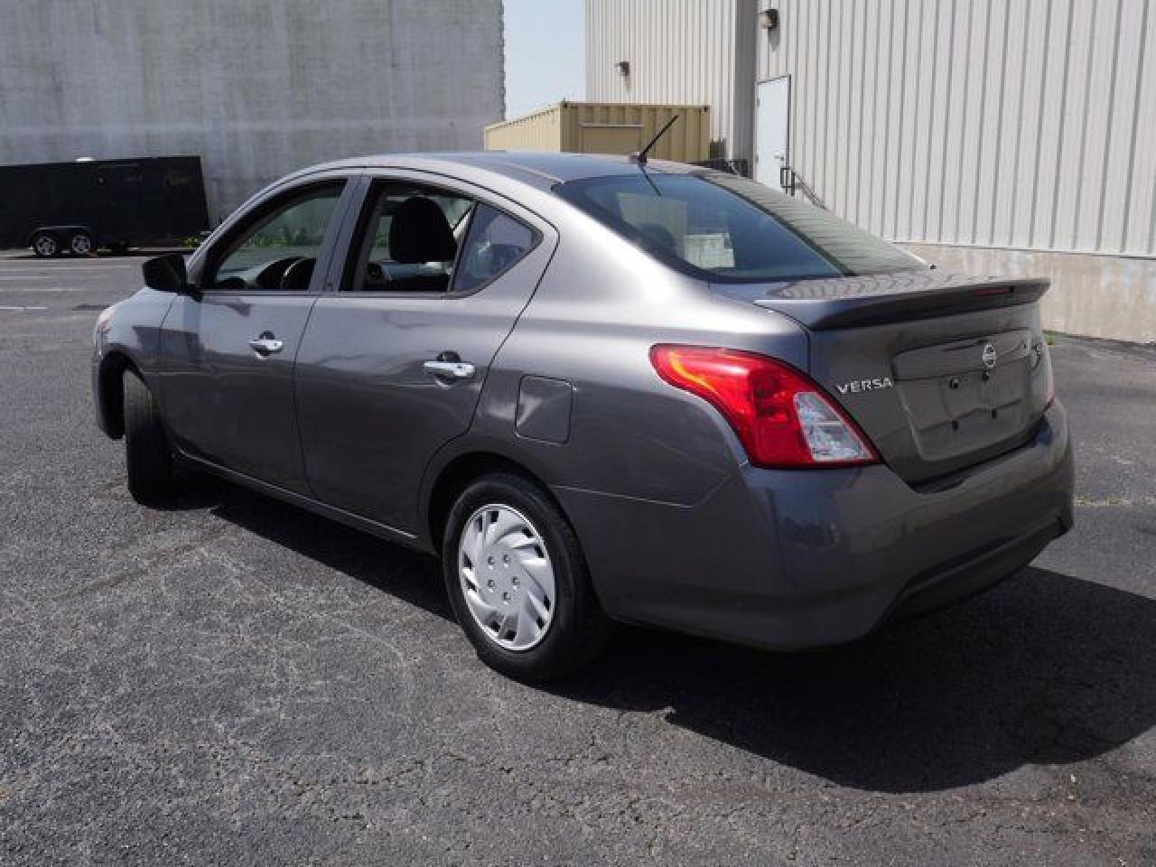 2017 Nissan Versa VIN 3N1CN7AP9HL835745 photo 7