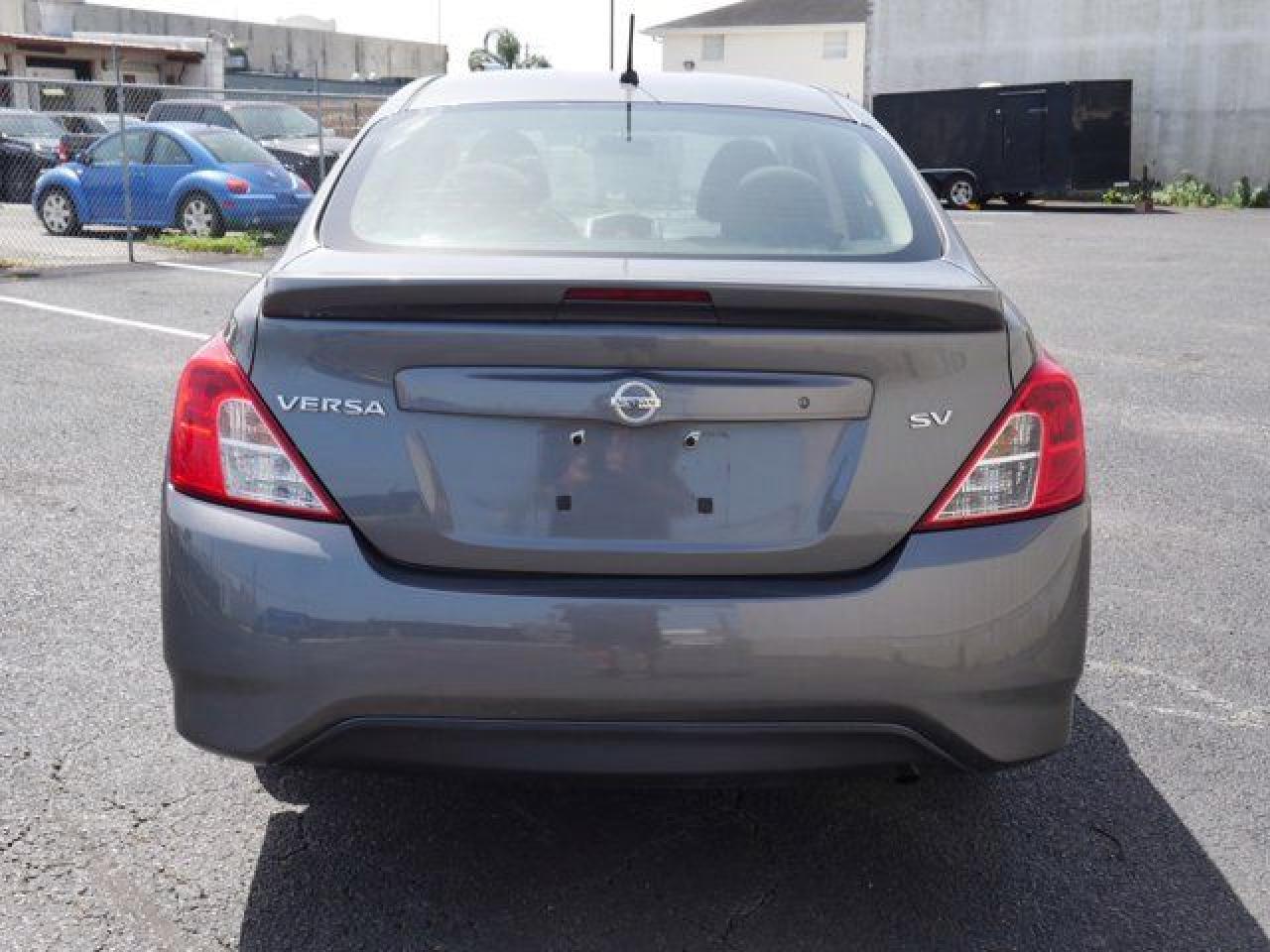 2017 Nissan Versa VIN 3N1CN7AP9HL835745 photo 6