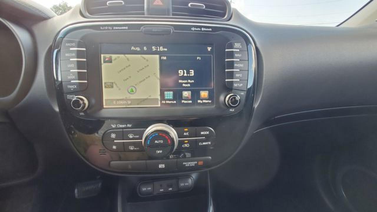 2014 Kia Soul VIN KNDJP3A57E7019882 photo 12