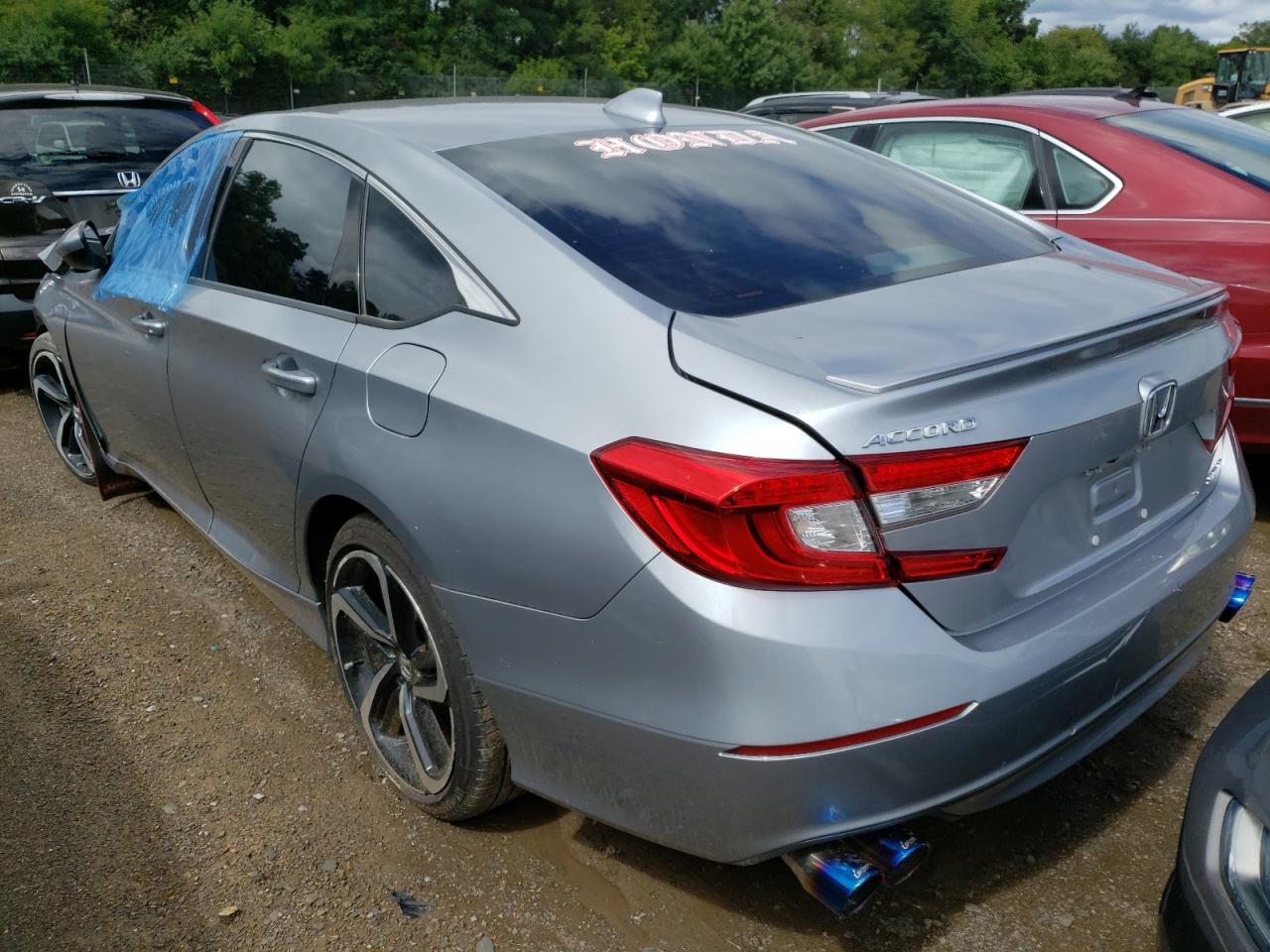 2018 HONDA Accord VIN 1HGCV1F38JA072244 photo 3