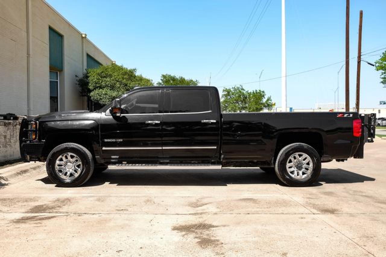 2019 Chevrolet Silverado VIN 1GC4KXEY3KF183719 photo 9