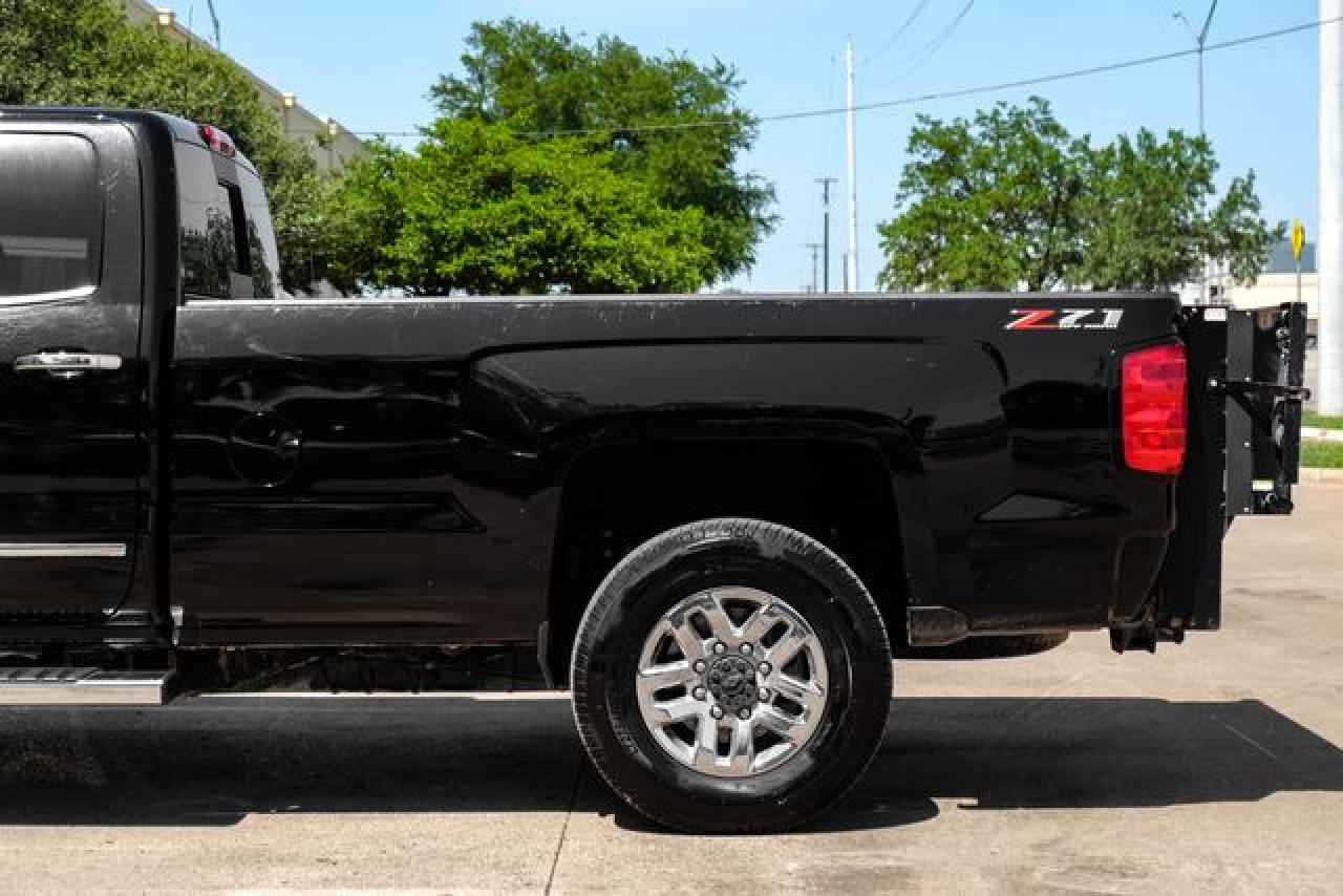 2019 Chevrolet Silverado VIN 1GC4KXEY3KF183719 photo 11