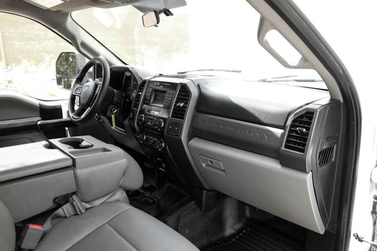 2018 Ford F-250 VIN 1FD7W2BT8JEC49534 photo 12