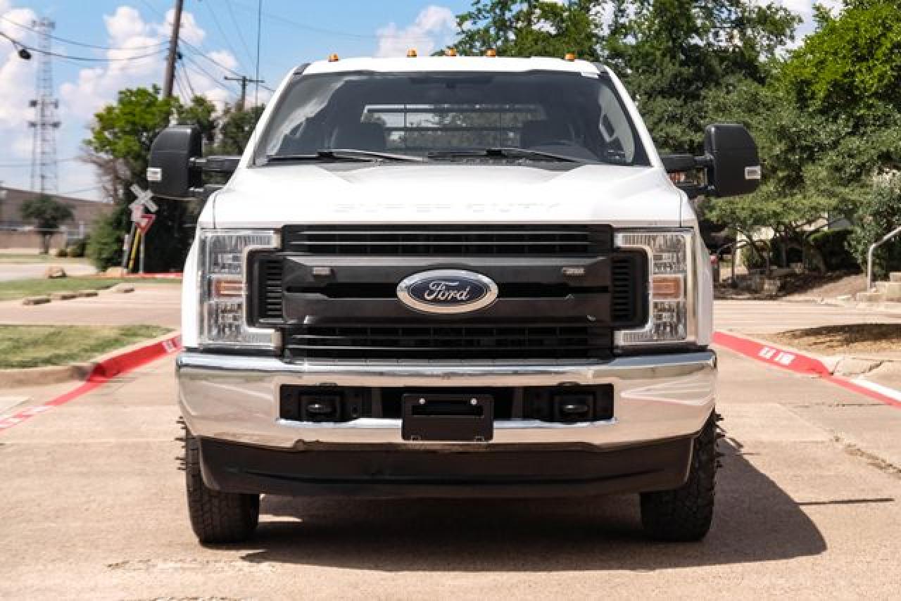 2018 Ford F-350 VIN 1FD8W3HT2JEB53691 photo 3