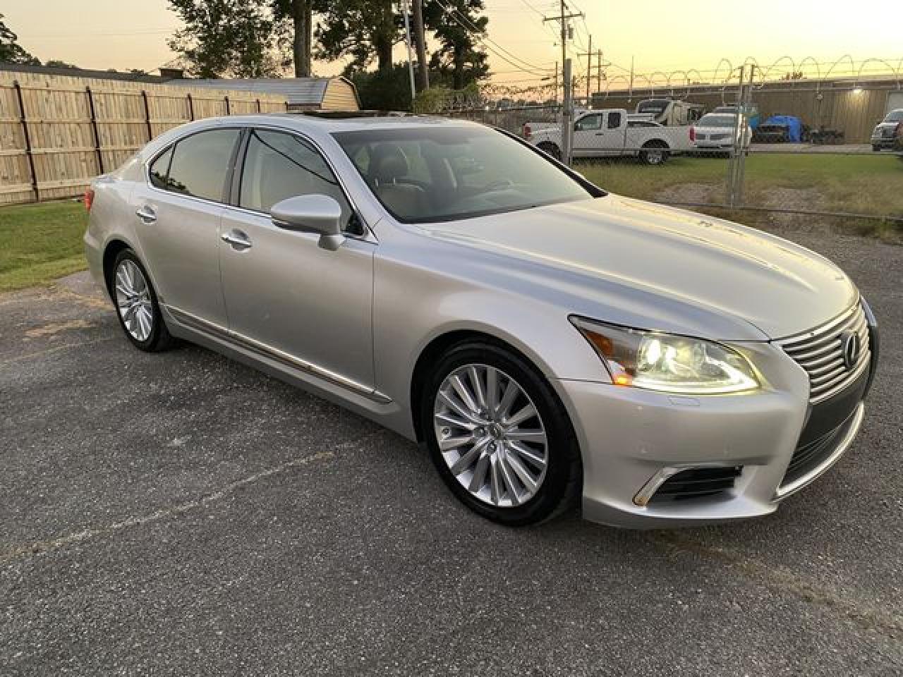 2013 Lexus Ls 460 VIN JTHBL5EF4D5118795 photo 3