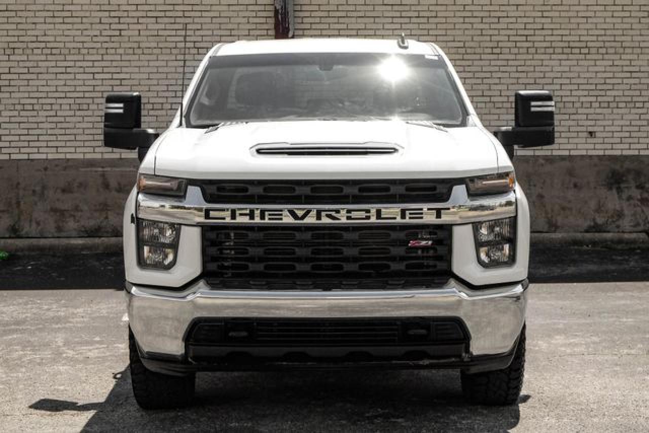 2020 Chevrolet Silverado VIN 1GC1YNEY1LF308711 photo 3