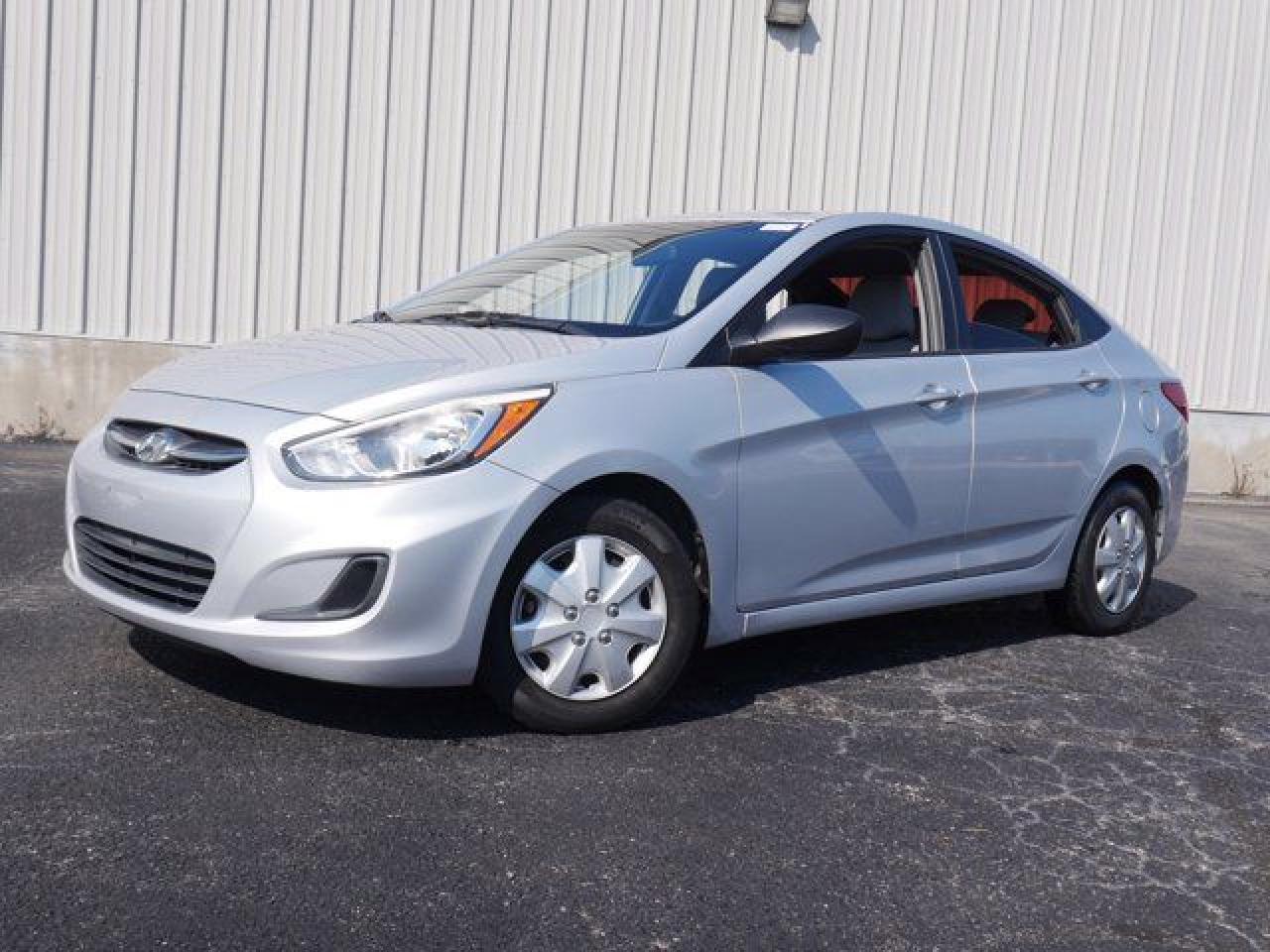 2016 Hyundai Accent VIN KMHCT4AE7GU999477 photo 1